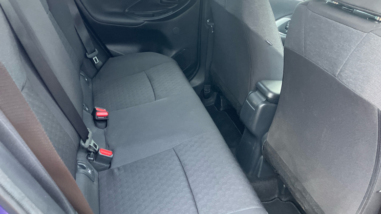 Toyota Yaris 1.5 Hybrid Design 5dr CVT Hybrid Hatchback